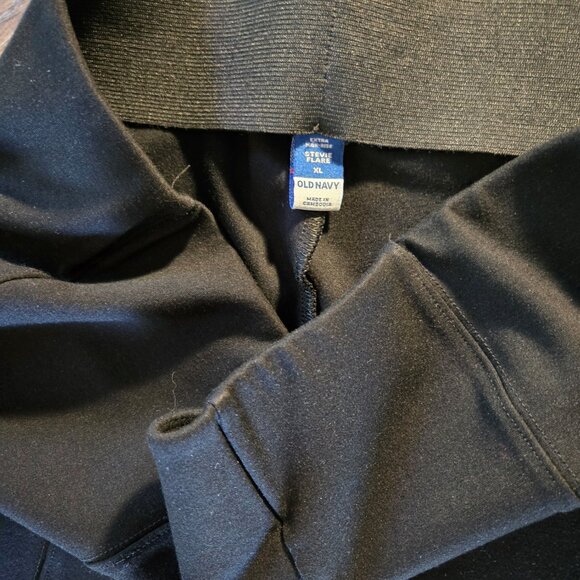 OLD NAVY "Stevie Flare" Extra High Rise Black Flare Ankle Pants NWOT/SIZE XL - Picture 3 of 4